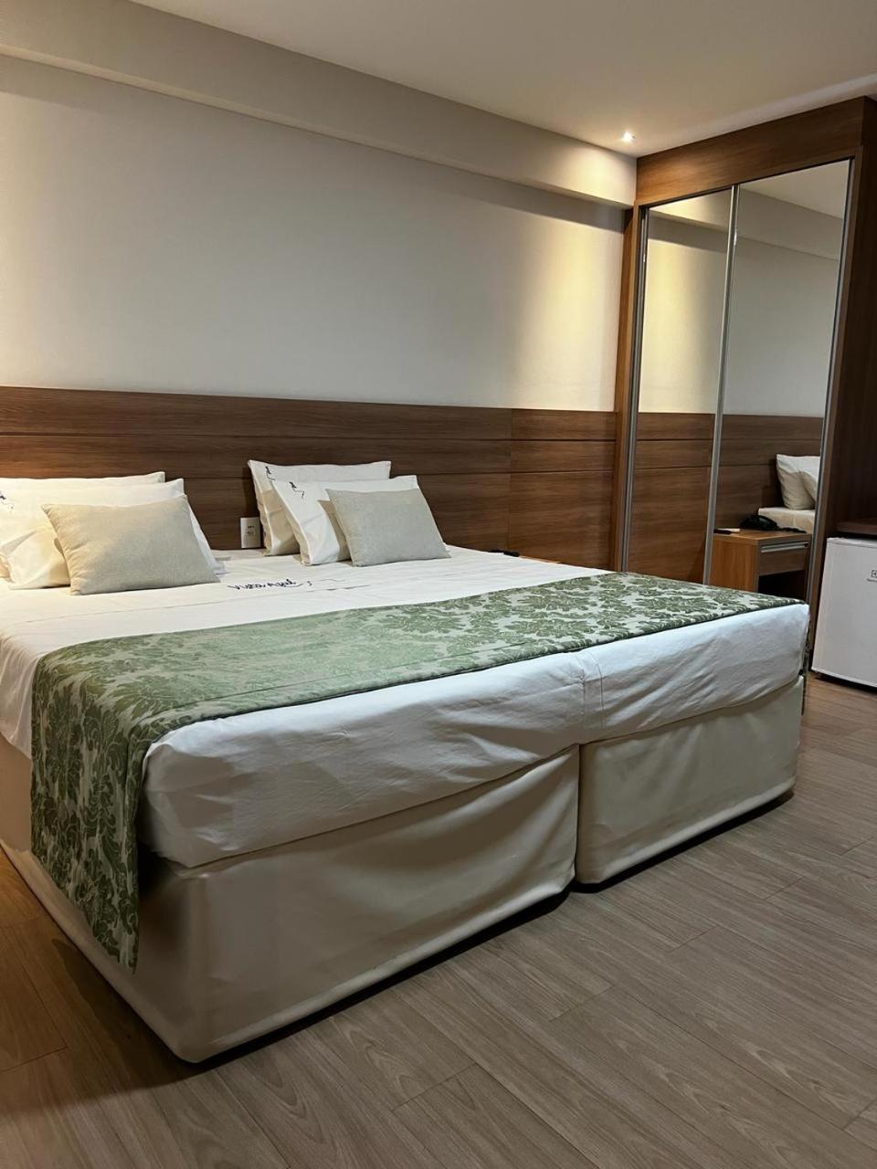 Vista Azul Apart Hotel - Vista Pinheiros เปดราอาซุล ภายนอก รูปภาพ