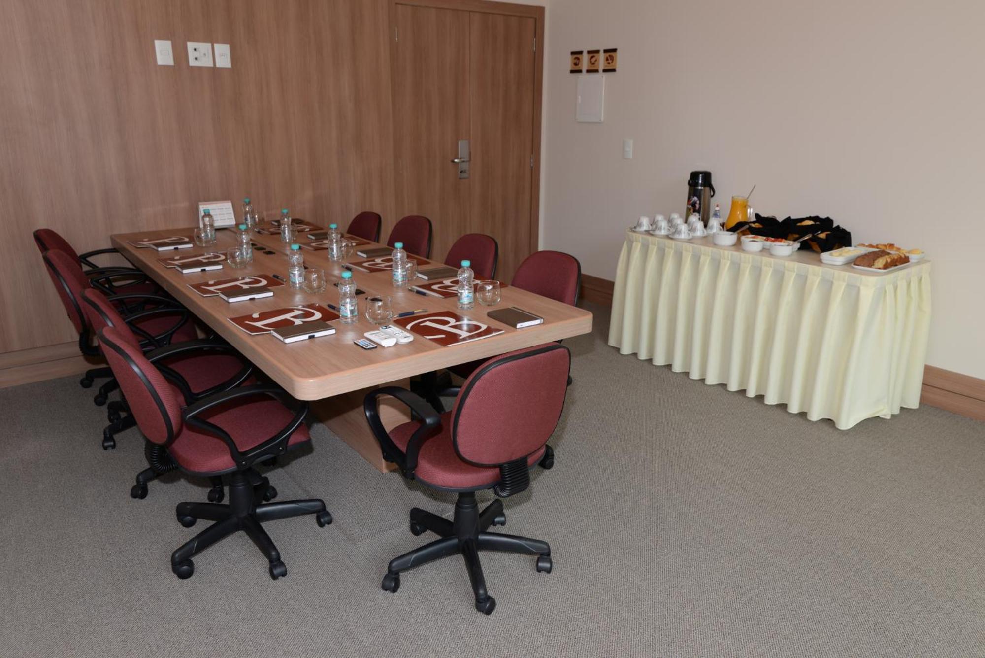 Vista Azul Apart Hotel - Vista Pinheiros เปดราอาซุล ภายนอก รูปภาพ